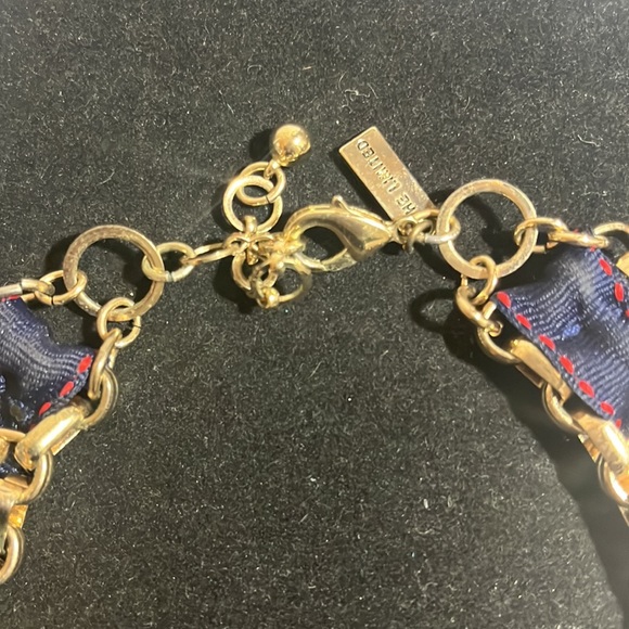 The Limited Necklace - Picture 3 of 3